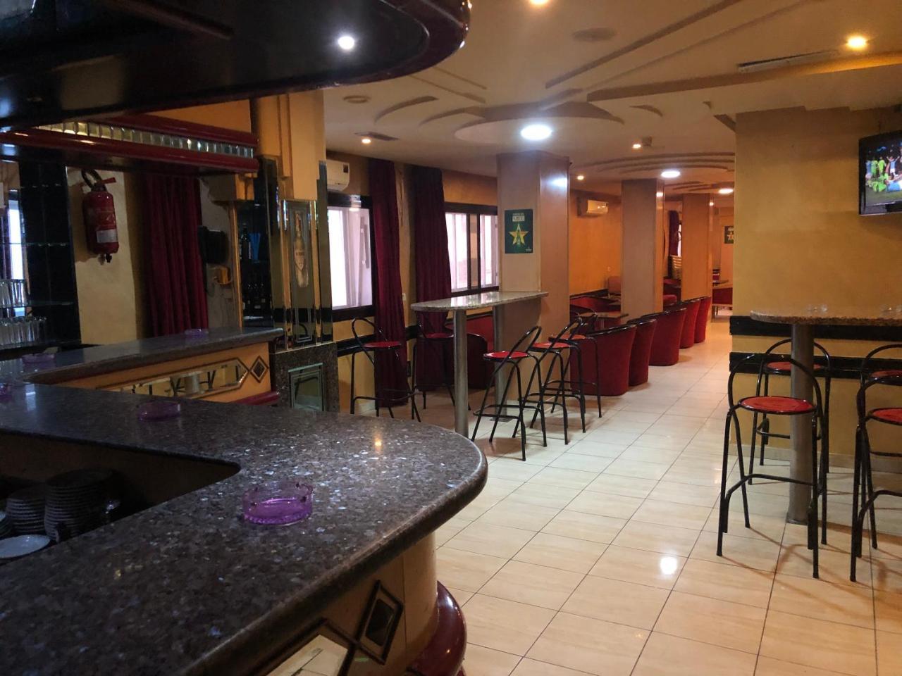 Hotel Amine صفاقس‎ المظهر الخارجي الصورة